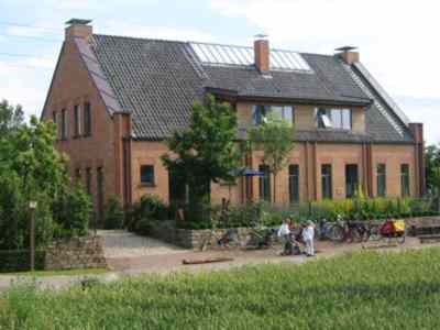 Zum Vergrößern bitte klicken! Zum Vergrößern bitte klicken!